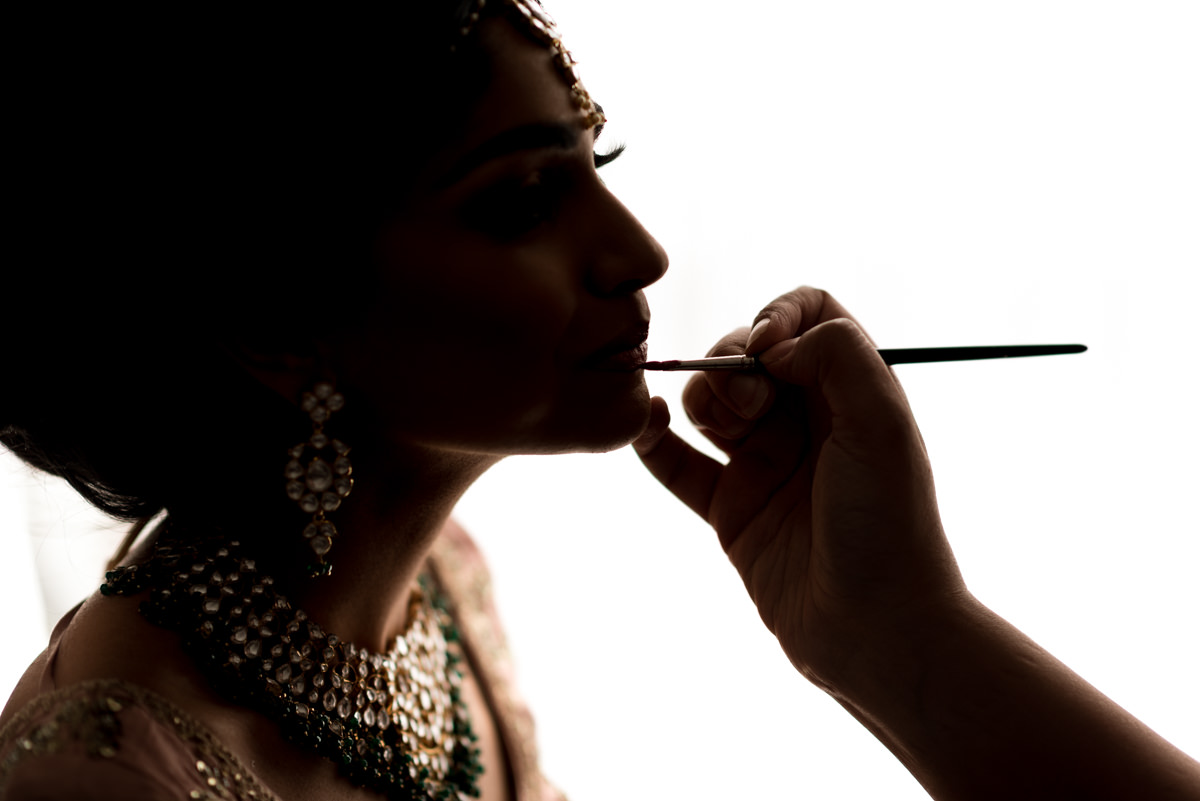 Bridal makeup artist 2025