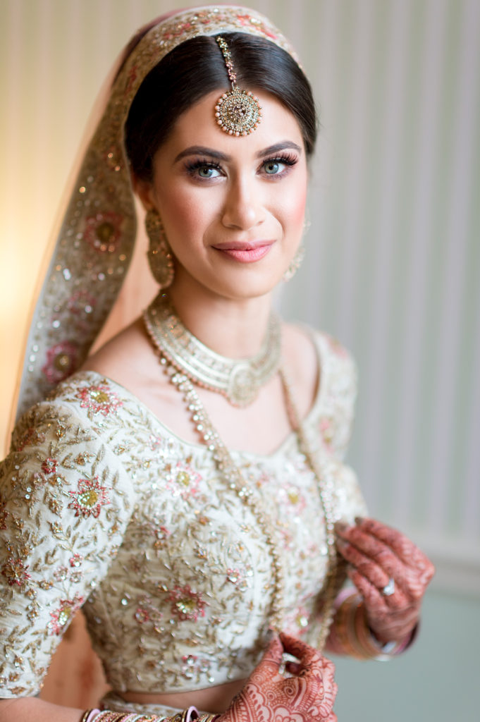 stunning bride in pink