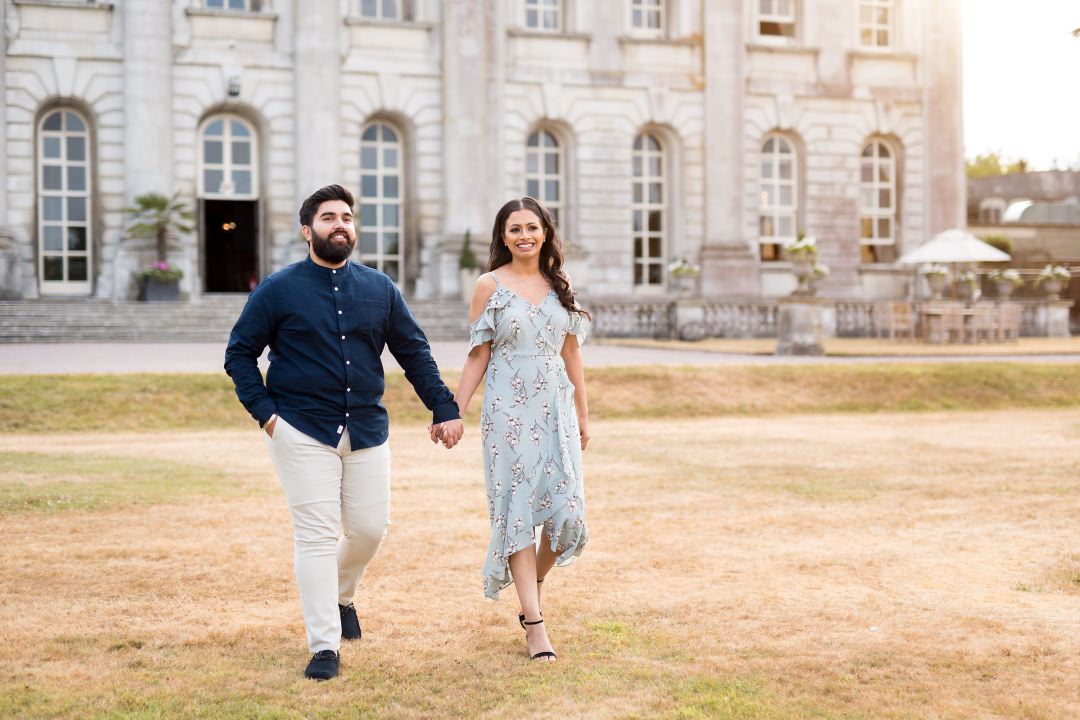 relaxed prewedding shoot outside Moor Park 